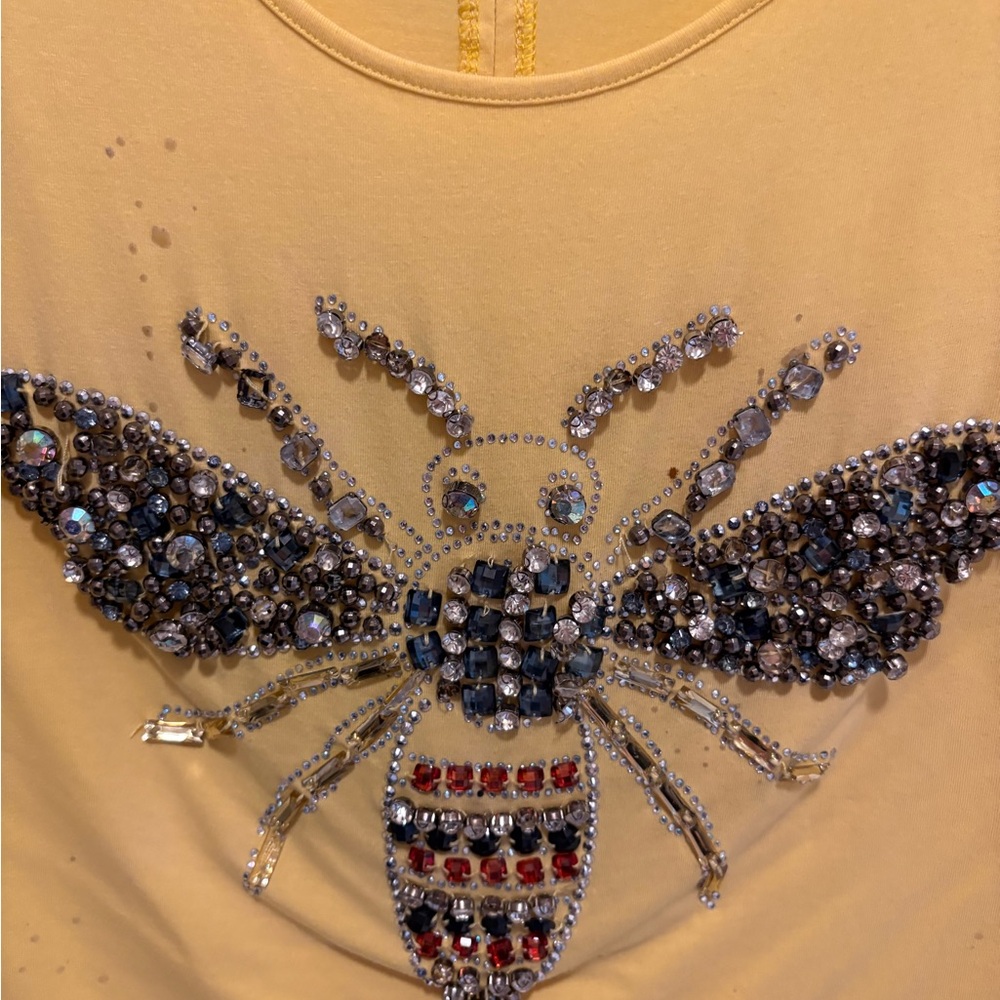 NEST Fragrances Yellow Top with Beaded Bee Design - Picture 3 of 5